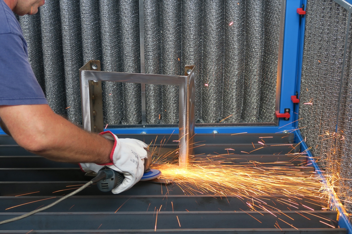 Molatura | Downdraft Benches and Booths