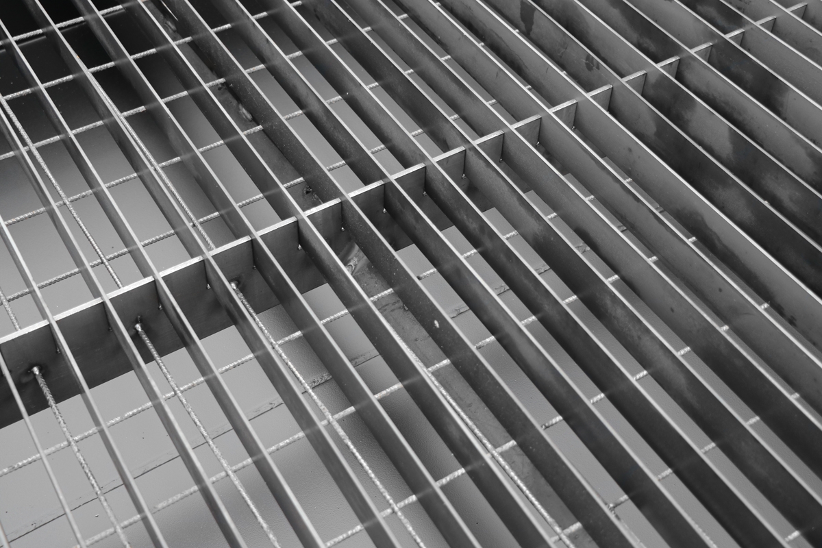 controtelai e piatti | Water Cutting Tables