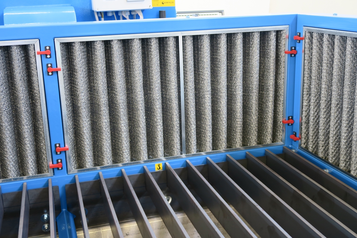 pareti aspiranti antiscintilla | Downdraft Benches and Booths