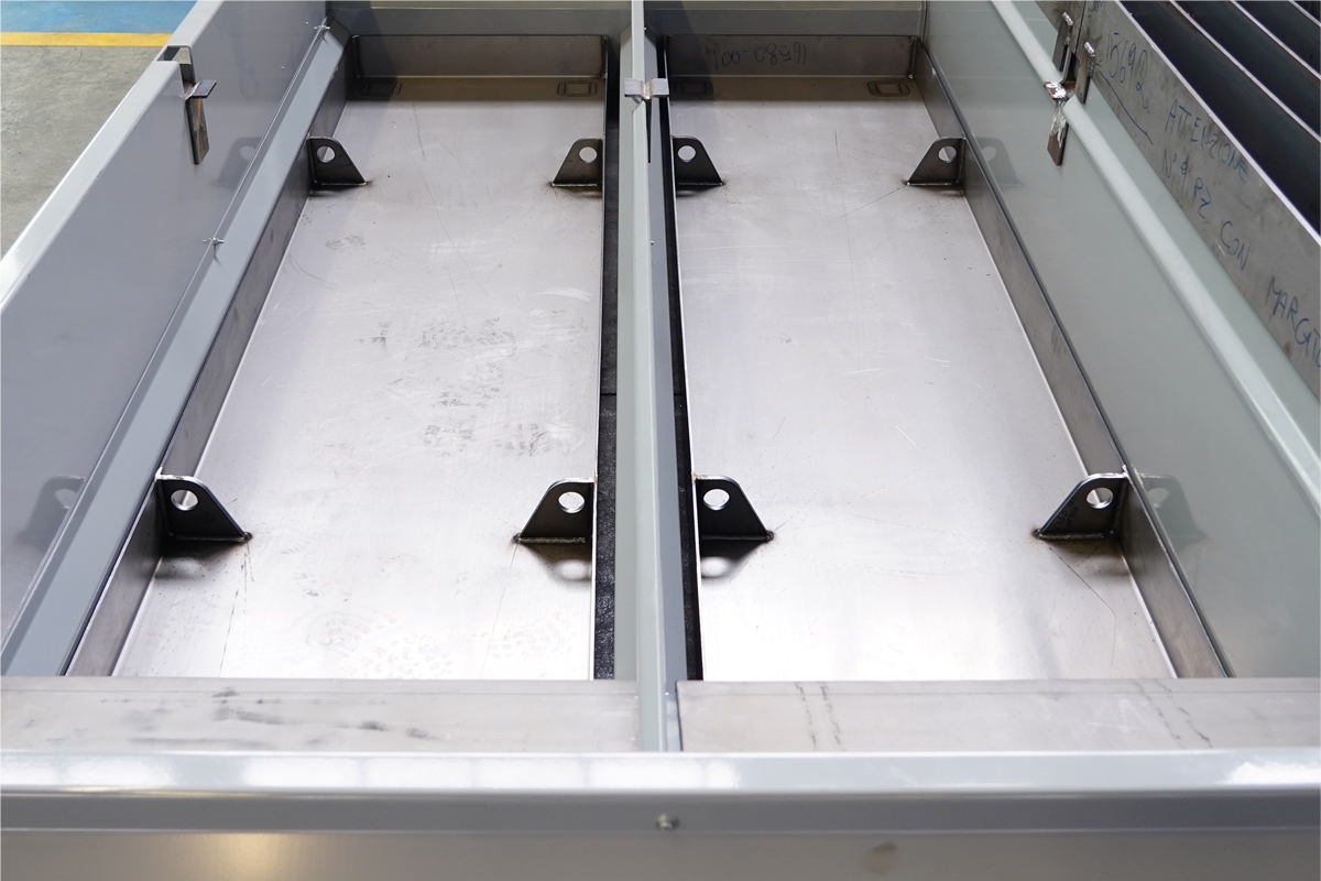 vasche portascoria rinforzate | Downdraft Tables for Oxy-fuel cutting