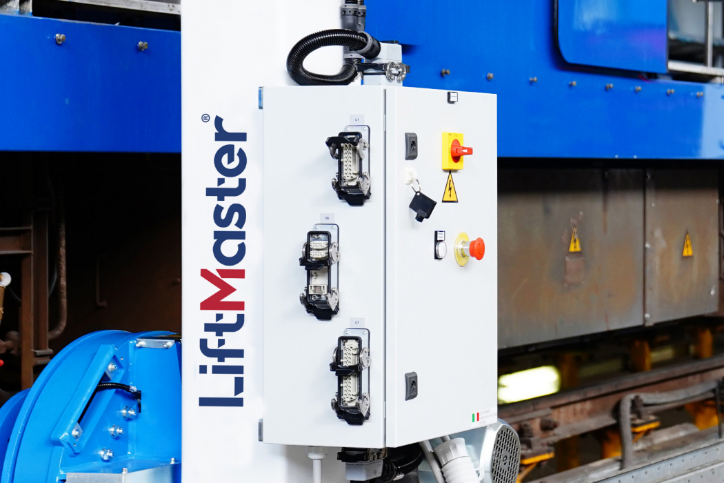 lift master secondary control unit | SäulenHebebühnen für Schienenfahrzeuge